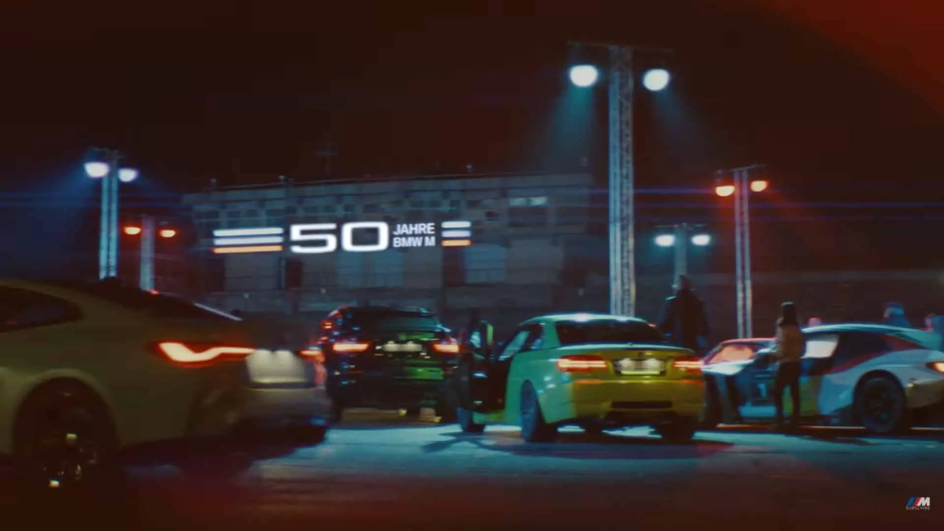 teaser bmw m4 csl