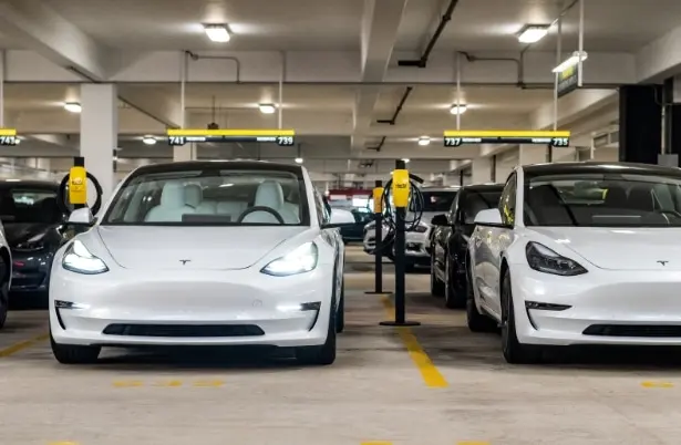 tesla hertz
