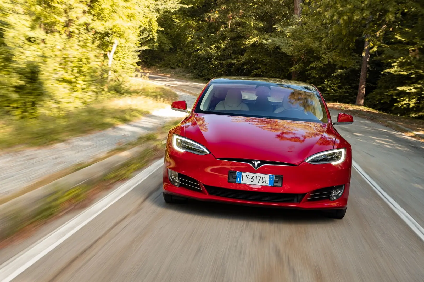 tesla models 2019 dinamica muso
