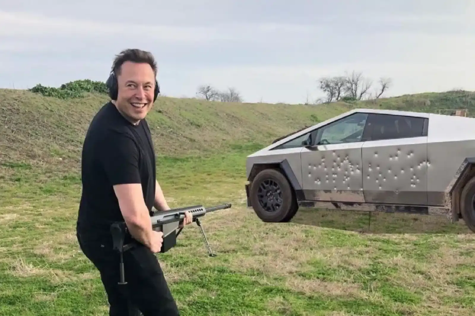 tesla musk cybertruck