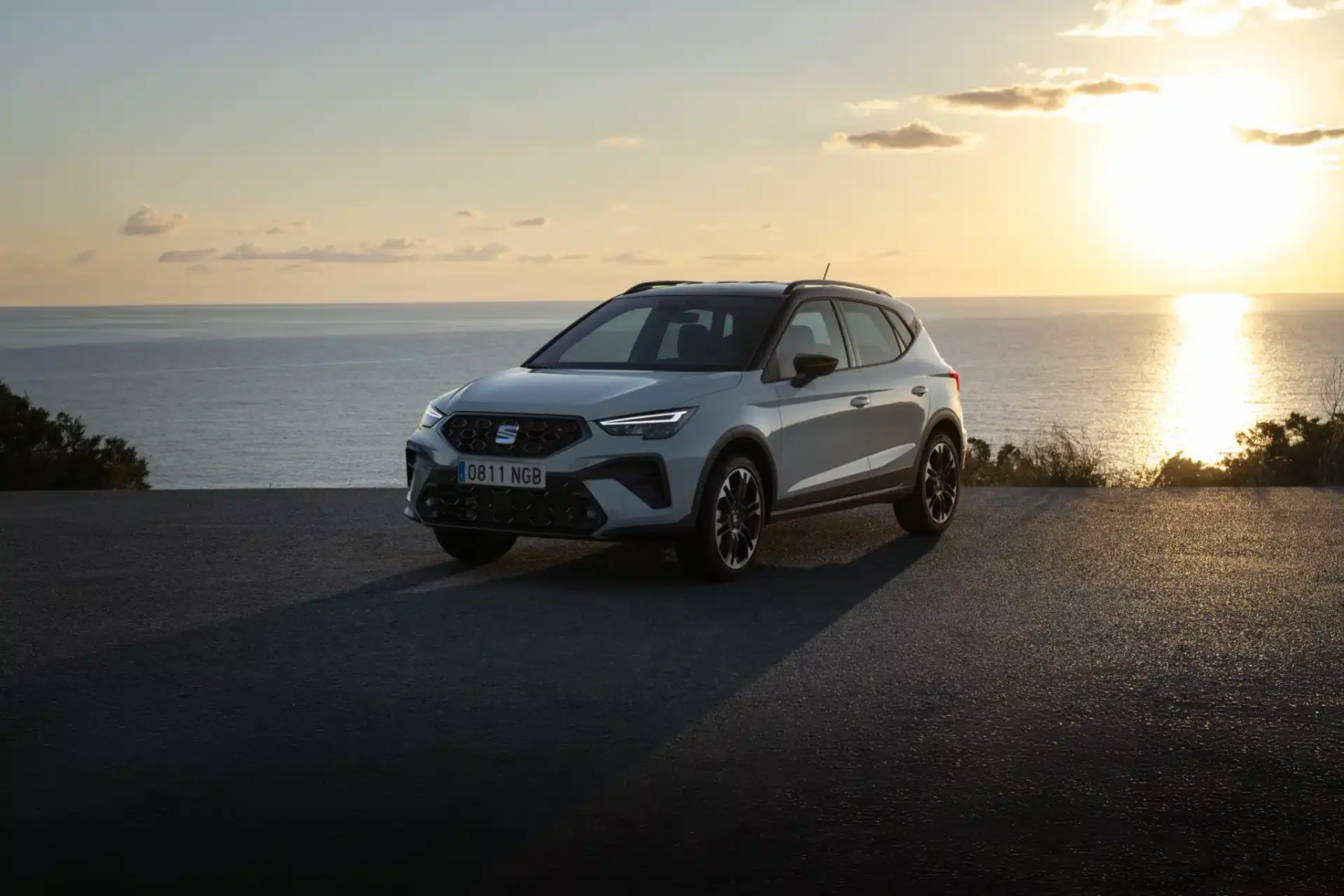 the new seat arona steps up as a more robust urban suv with a dynamic character 04 hq