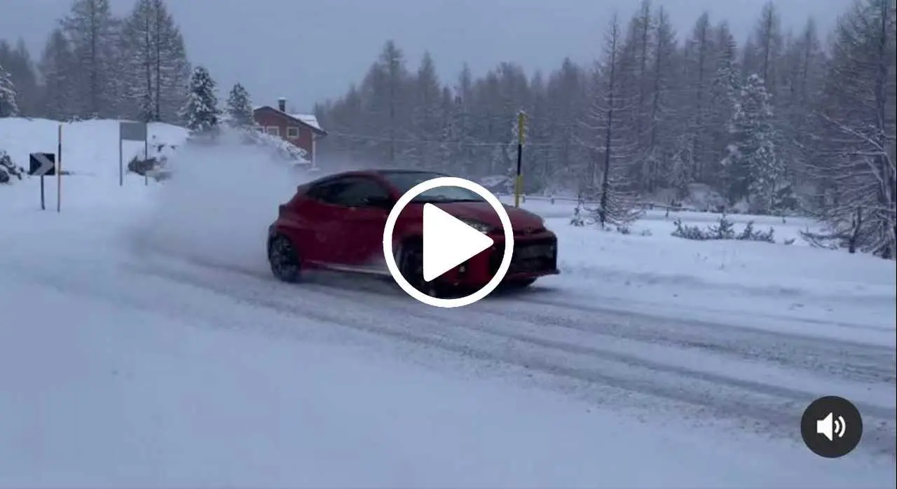 toyota gr yaris drift