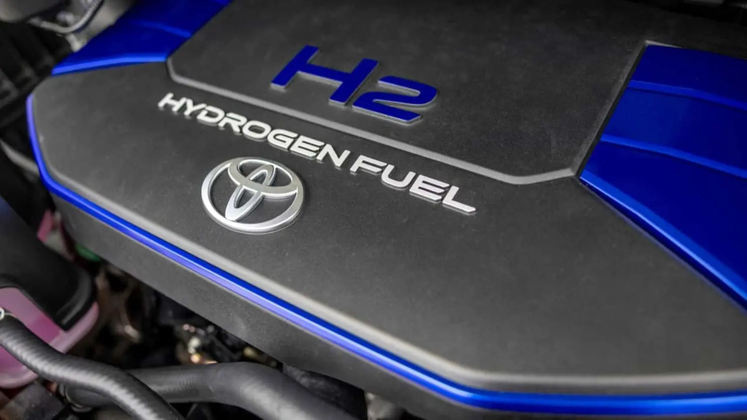 toyota hydrogen hiace prototype