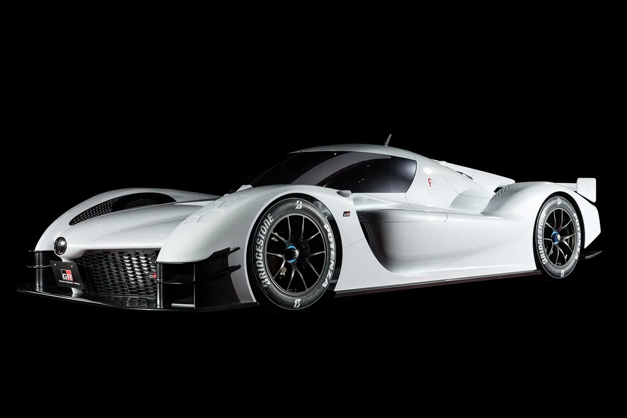 toyota sports concept 28