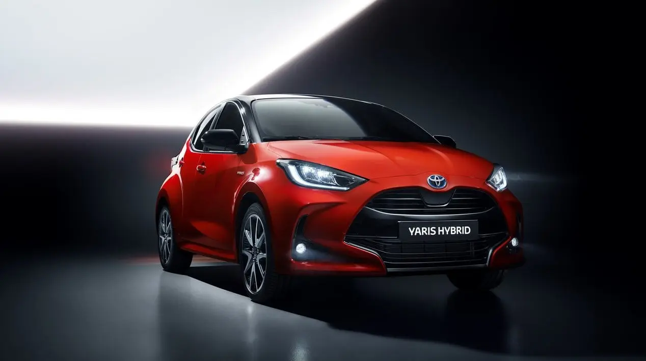 toyota yaris full hybrid
