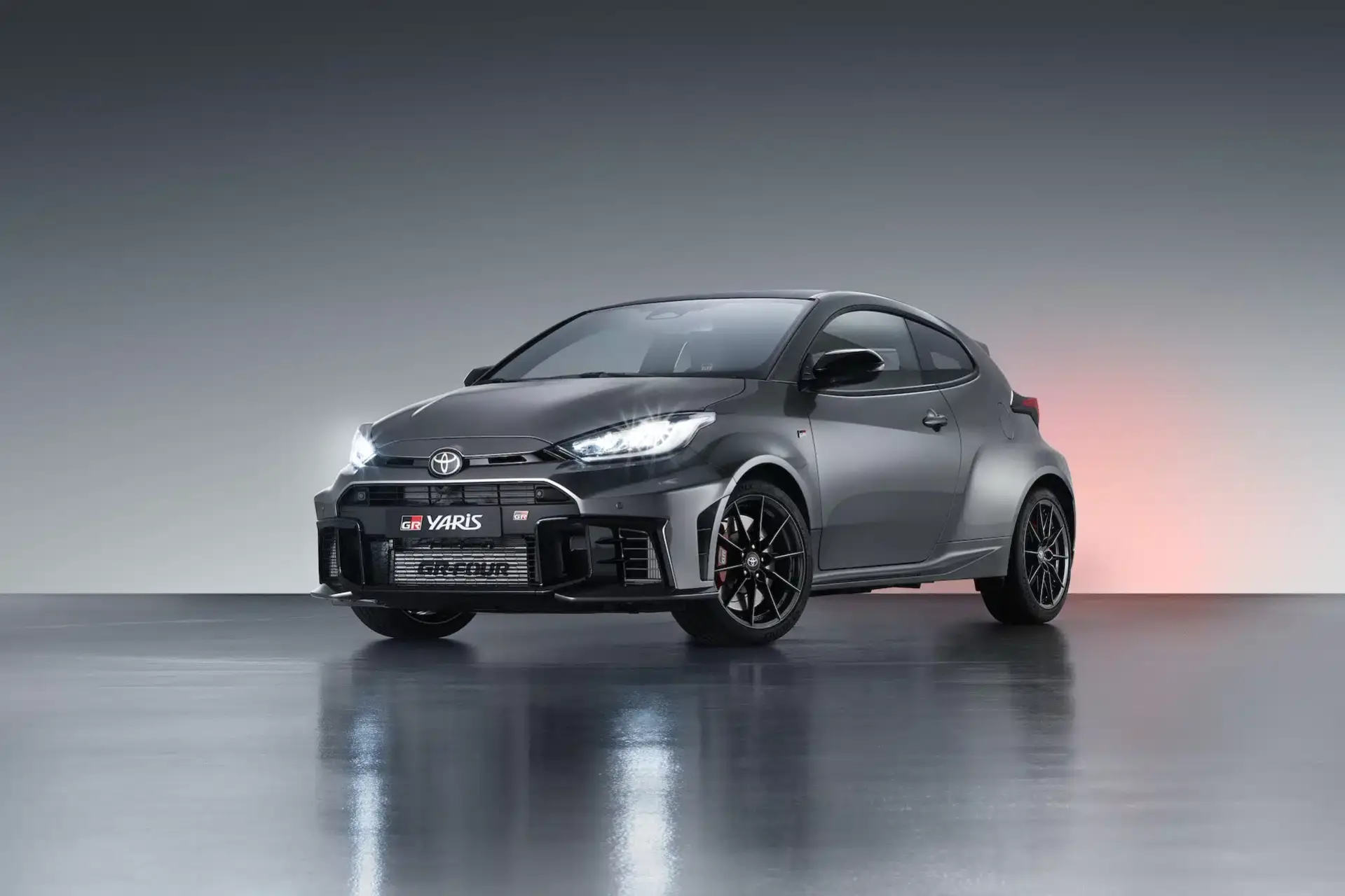 toyota yaris gr front 3 4