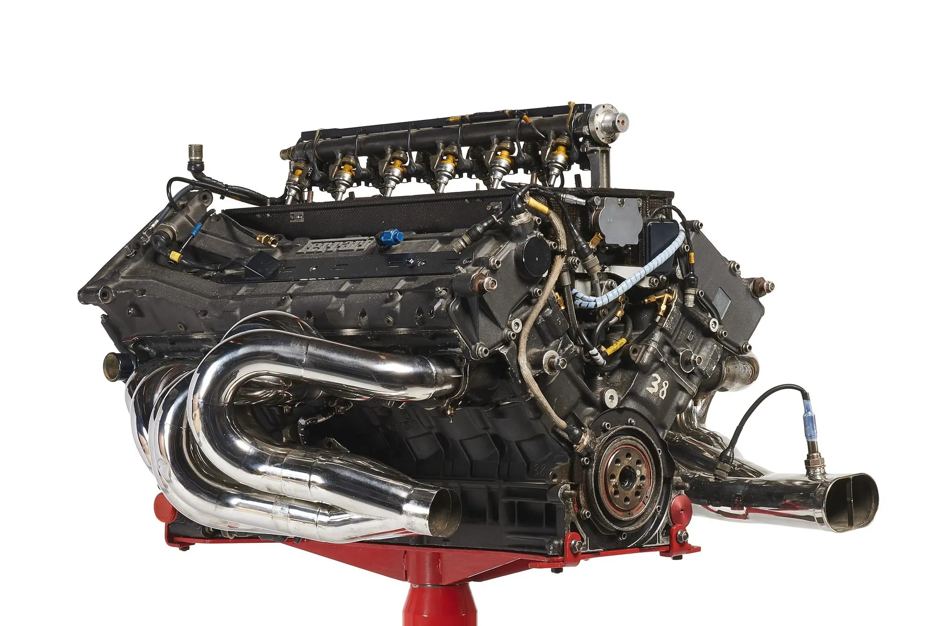 v12 ferrari allasta