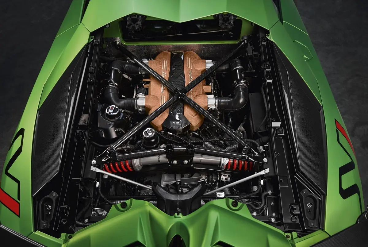 v12 lamborghini