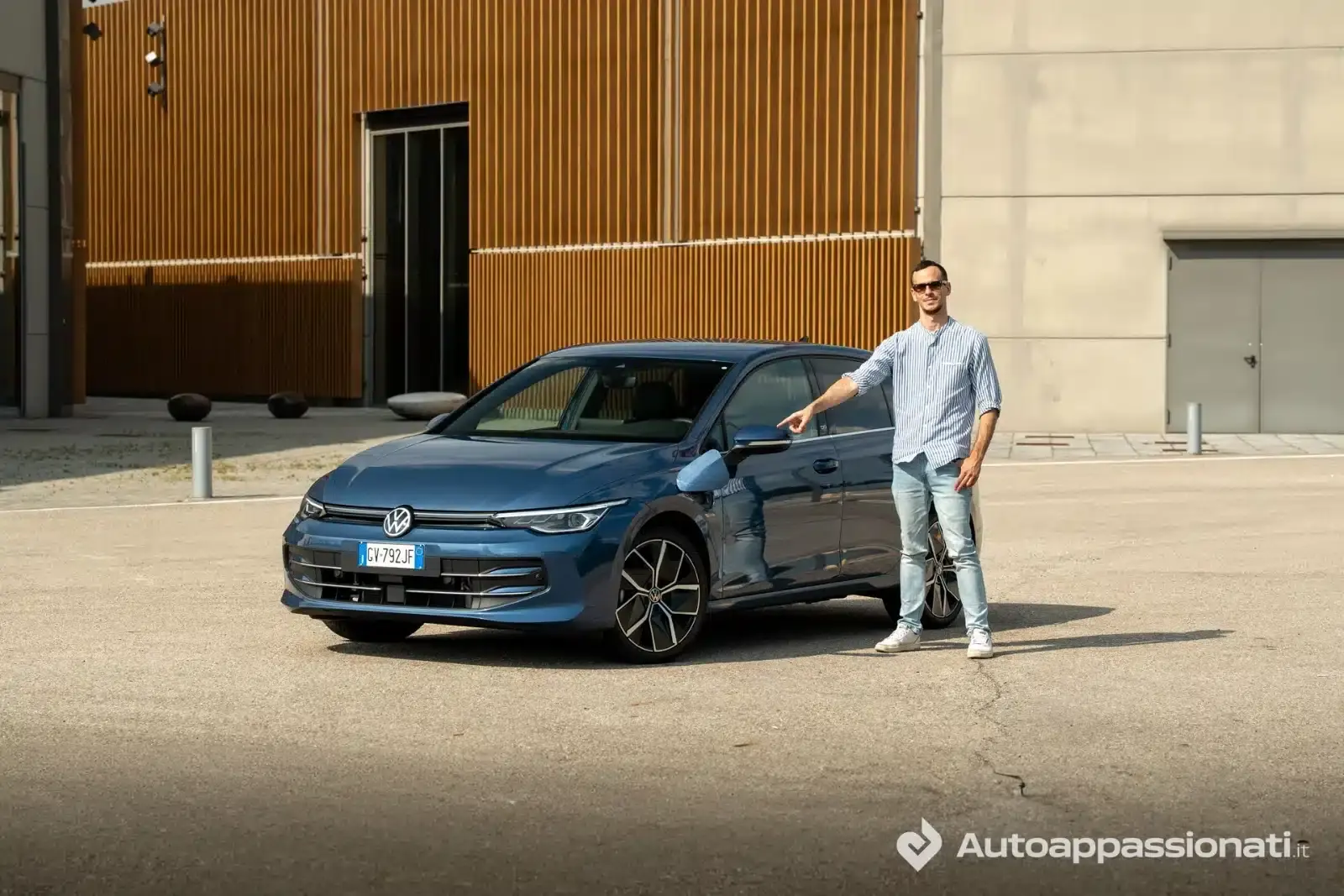 volkswagen golf ehybrid 10