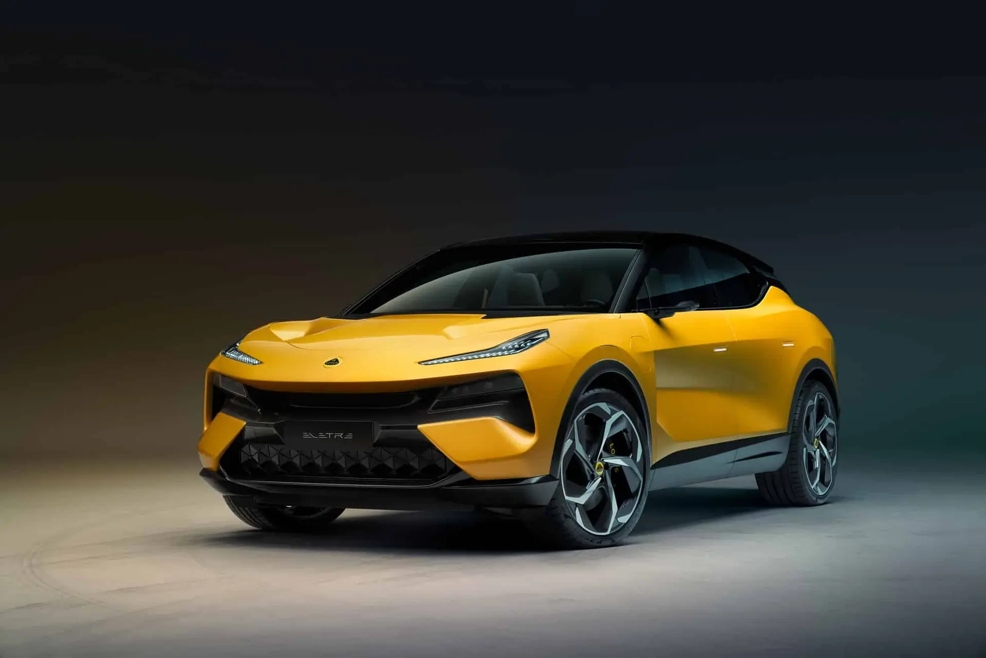 01 lotus eletre yellow studio f34