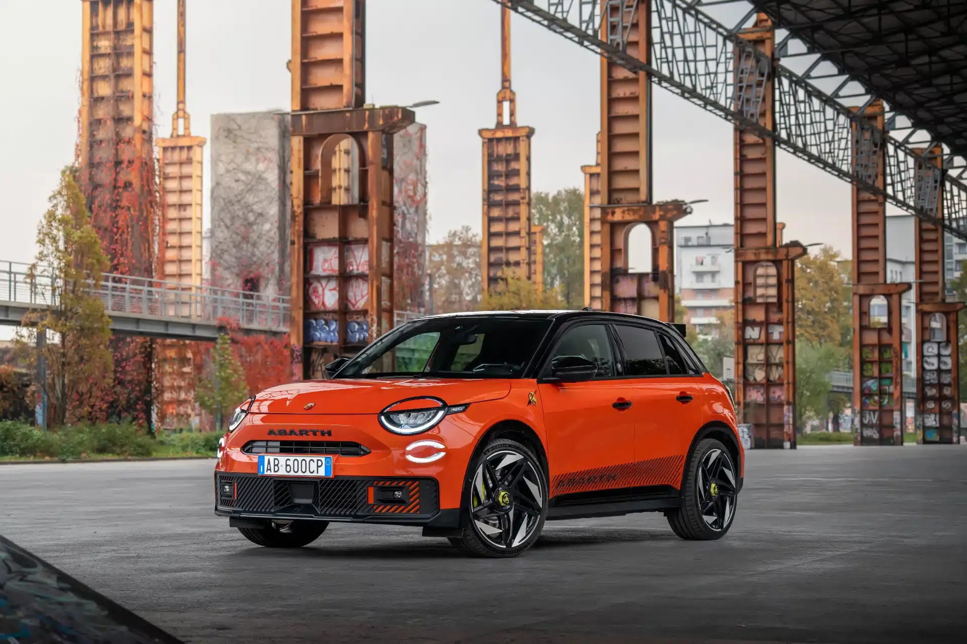 abarth600ecompetizioneedizionemilanocortina2026