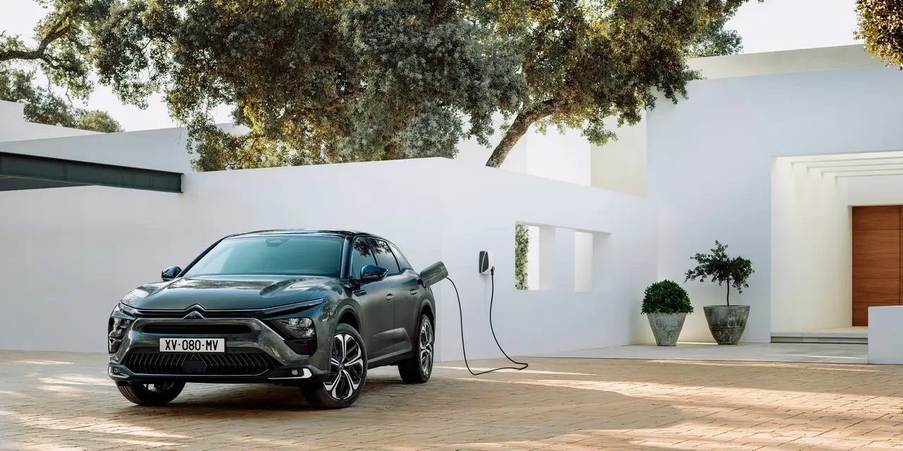 citroen c5 x 2021 copertina