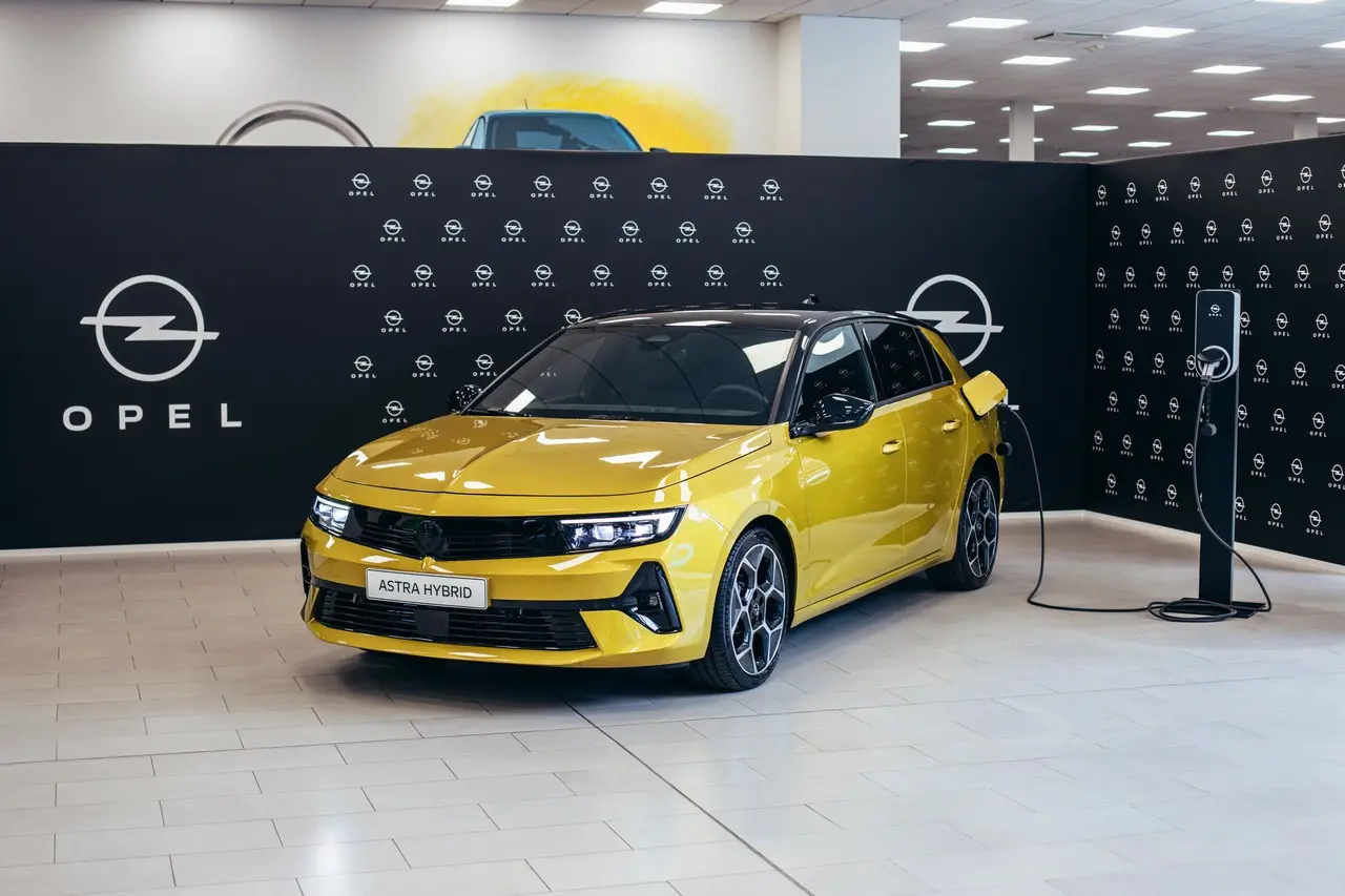 opelastra 129
