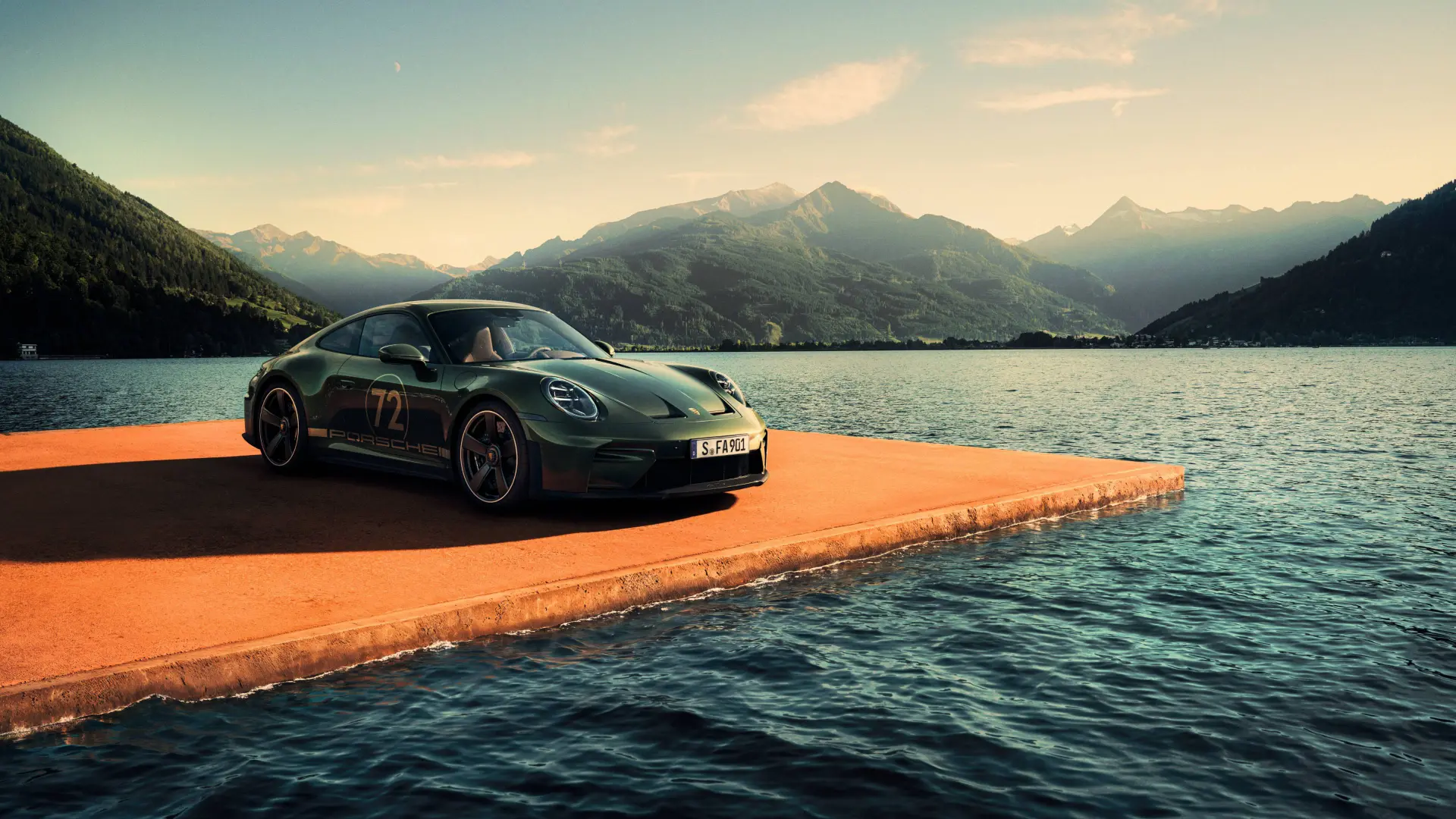 Porsche 911 GT3 90 F.A. edizione speciale. La vettrura è ritratta su un pontile sul lago