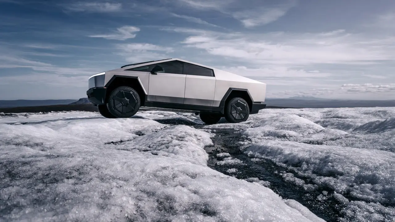 tesla cybertruck foto