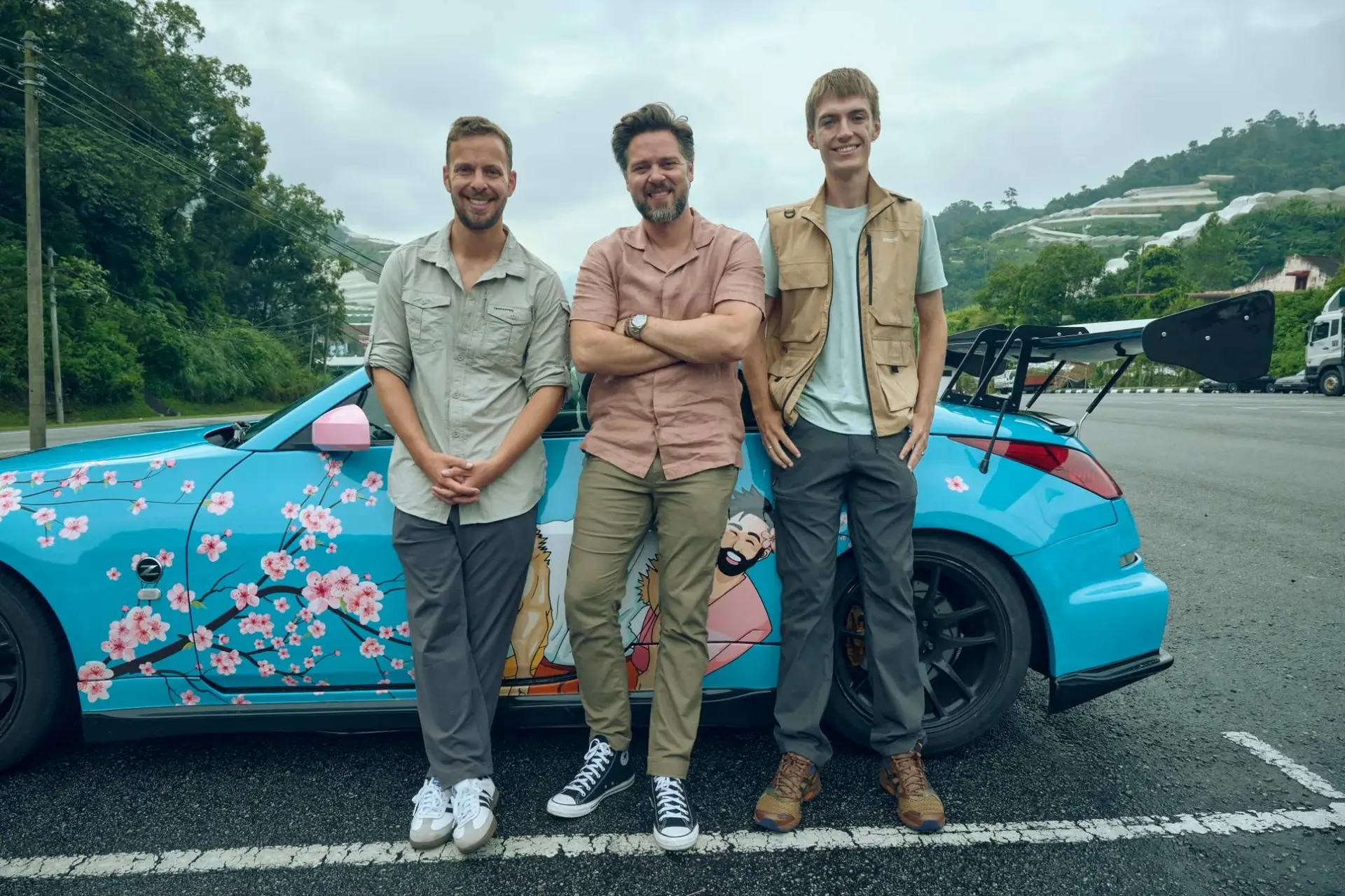 SHOWBIZ-GrandTour-08015836jpg-JS1056588744