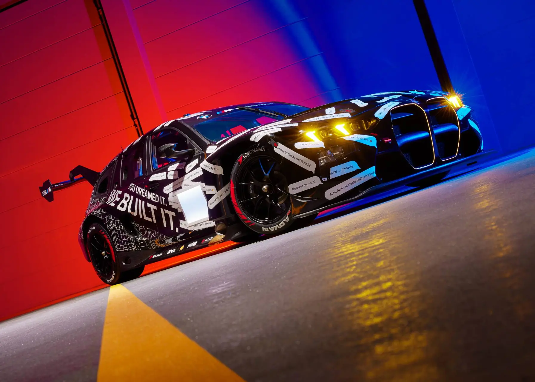 BMW M3 Touring GT3 in posizione frontale laterale