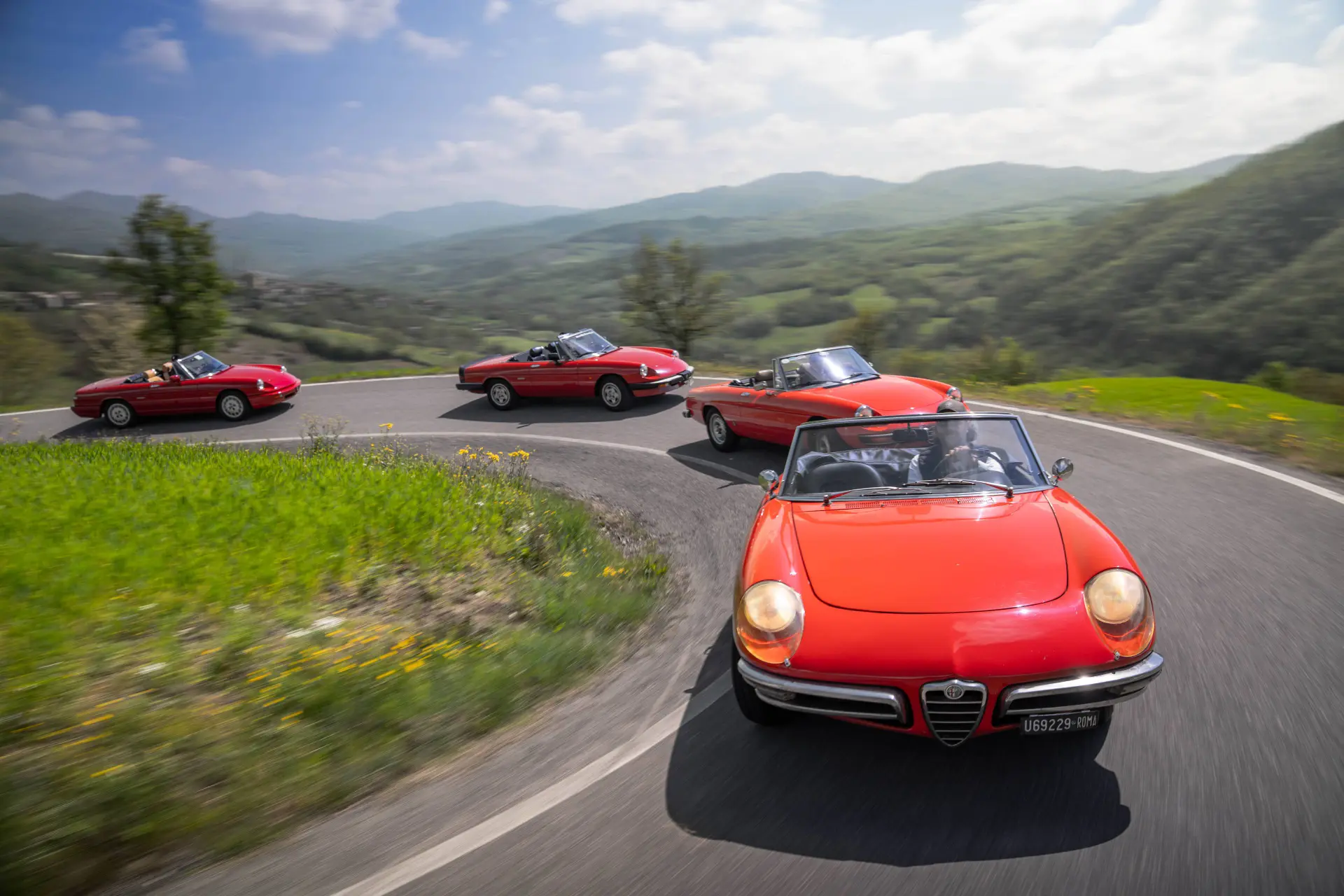 1600SpiderDuetto tutte e quattro le serie in dinamica frontale