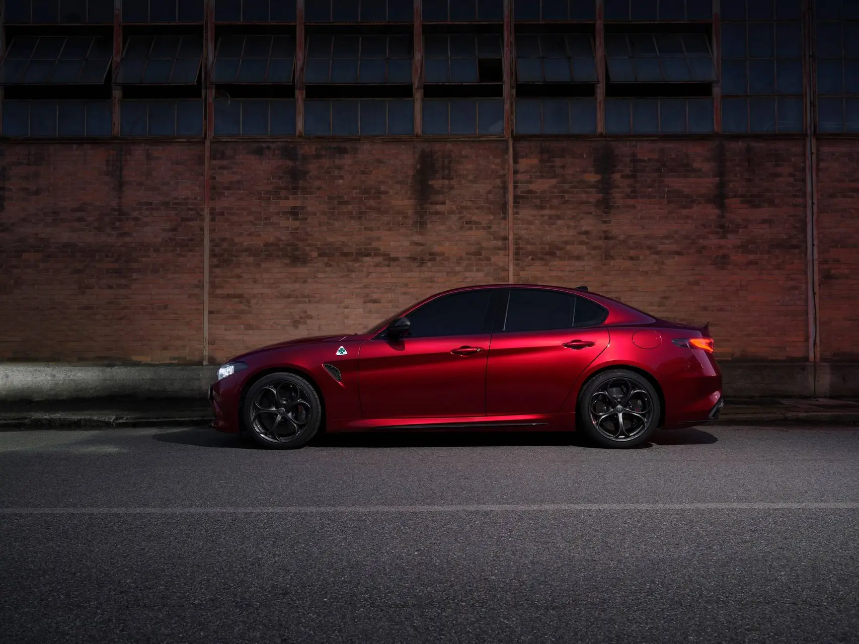 Un esemplare di Alfa Romeo Giulia Quadrifoglio Collezione prodotto a Cassino