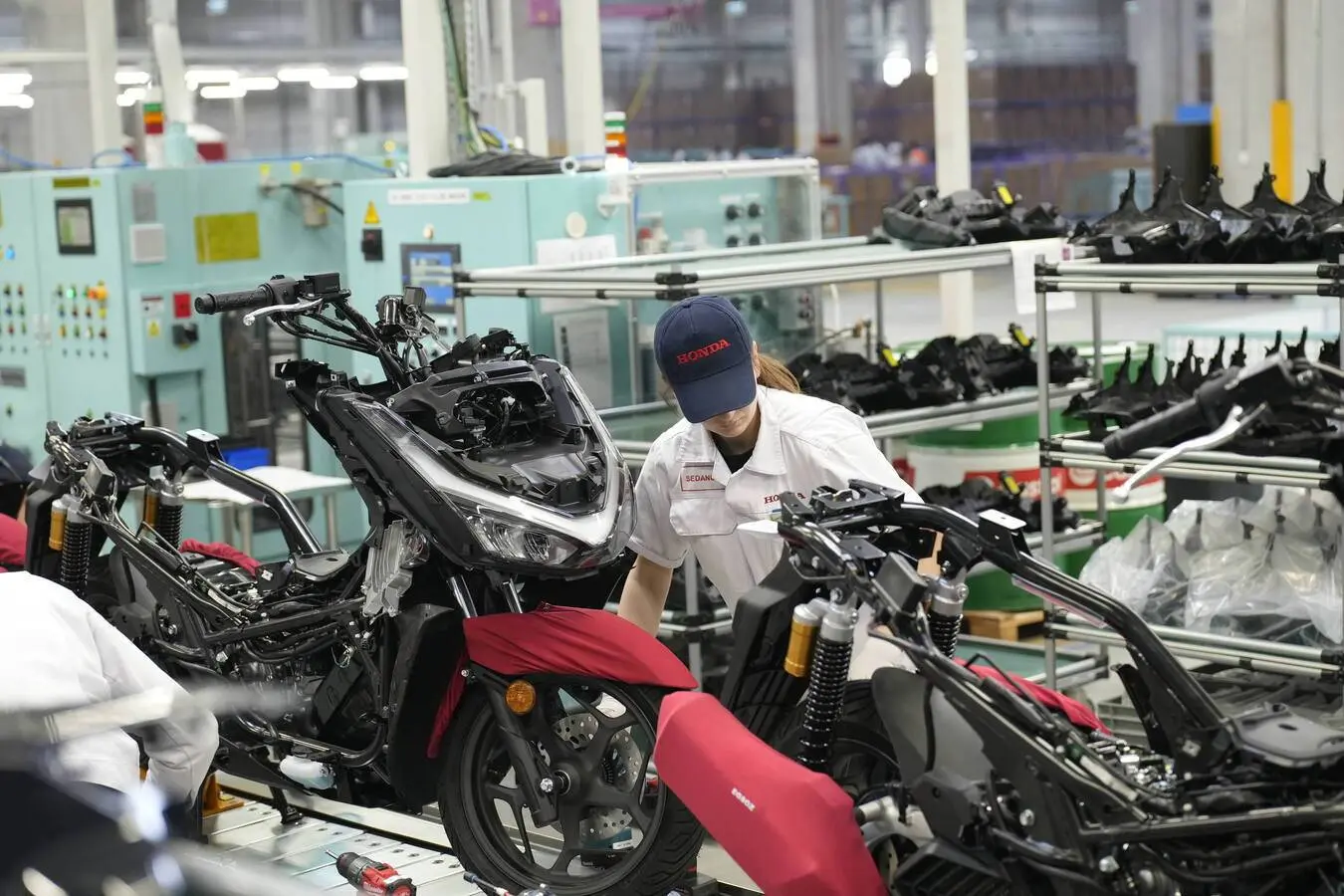 honda-accelera-in-europa
