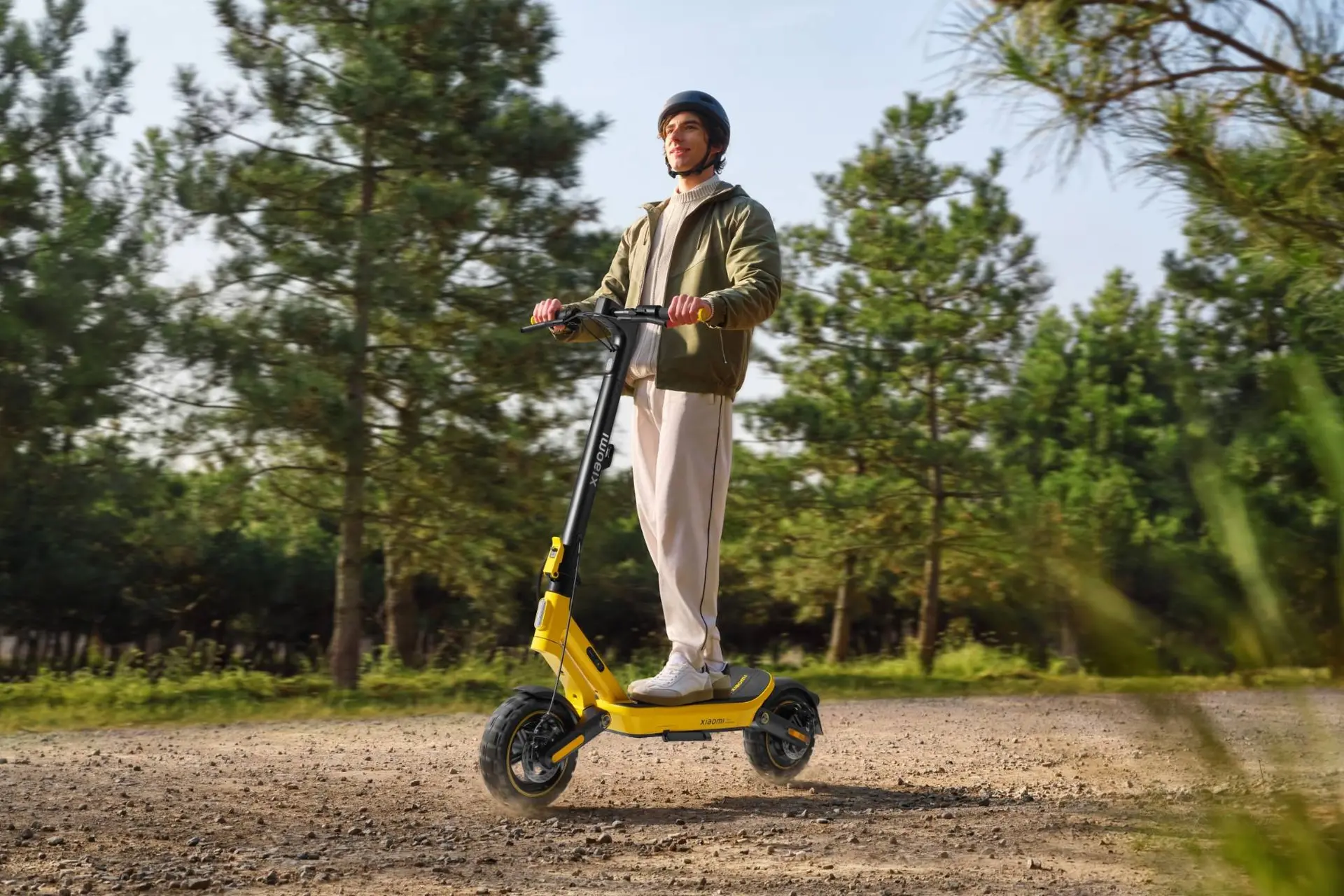 Xiaomi Electric Scooter 6 Ultra_Riding scene1