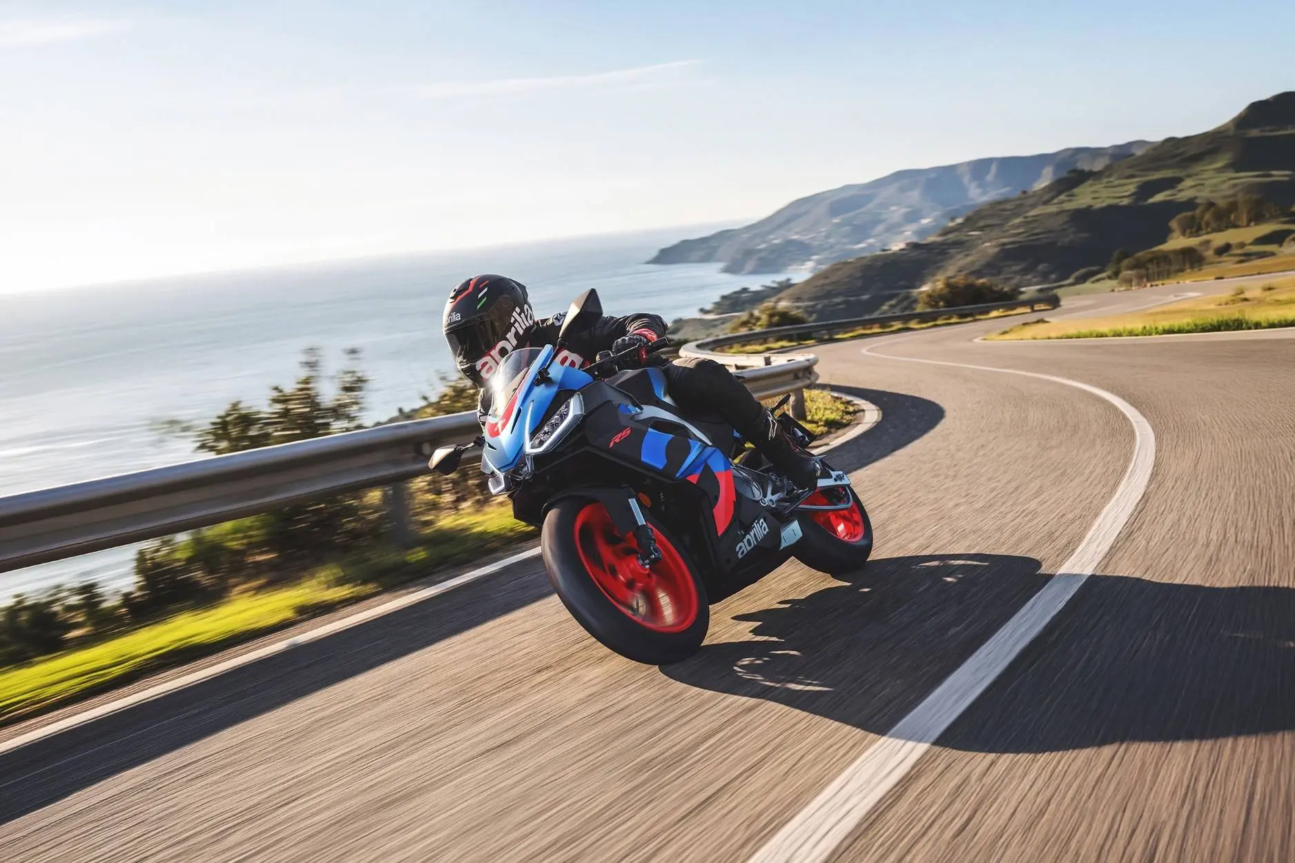 01-aprilia-rs-457