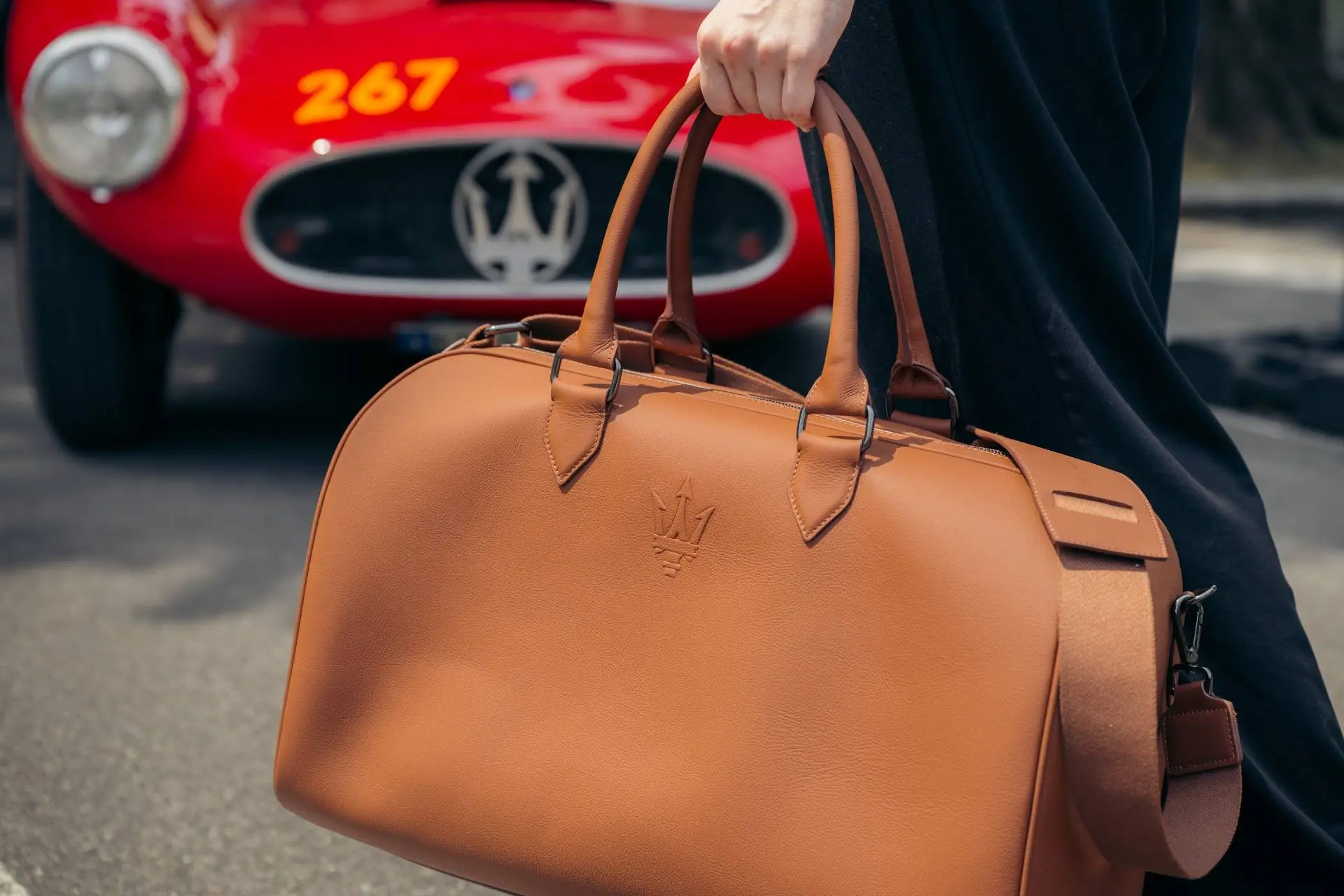 maserati-weekend-bag portata a mano da persona