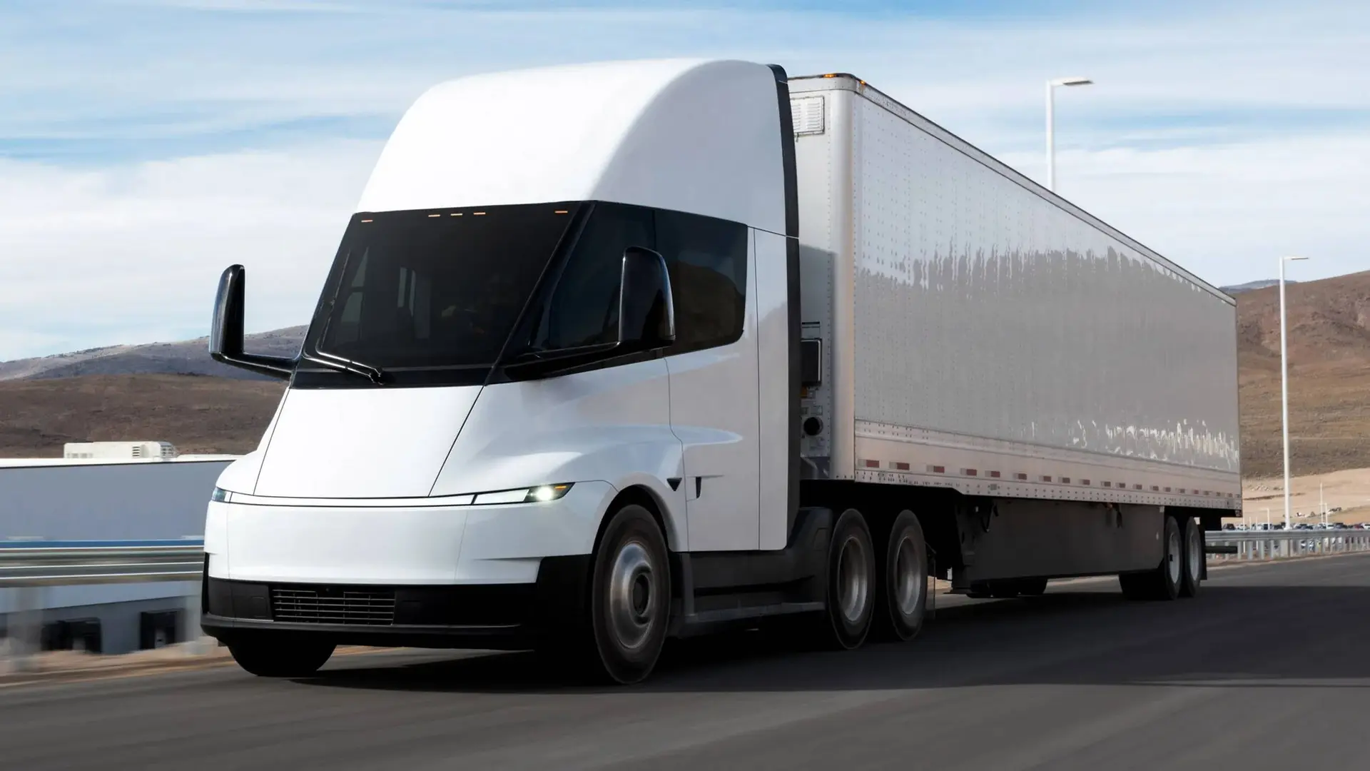 Tesla-Semi-main-2