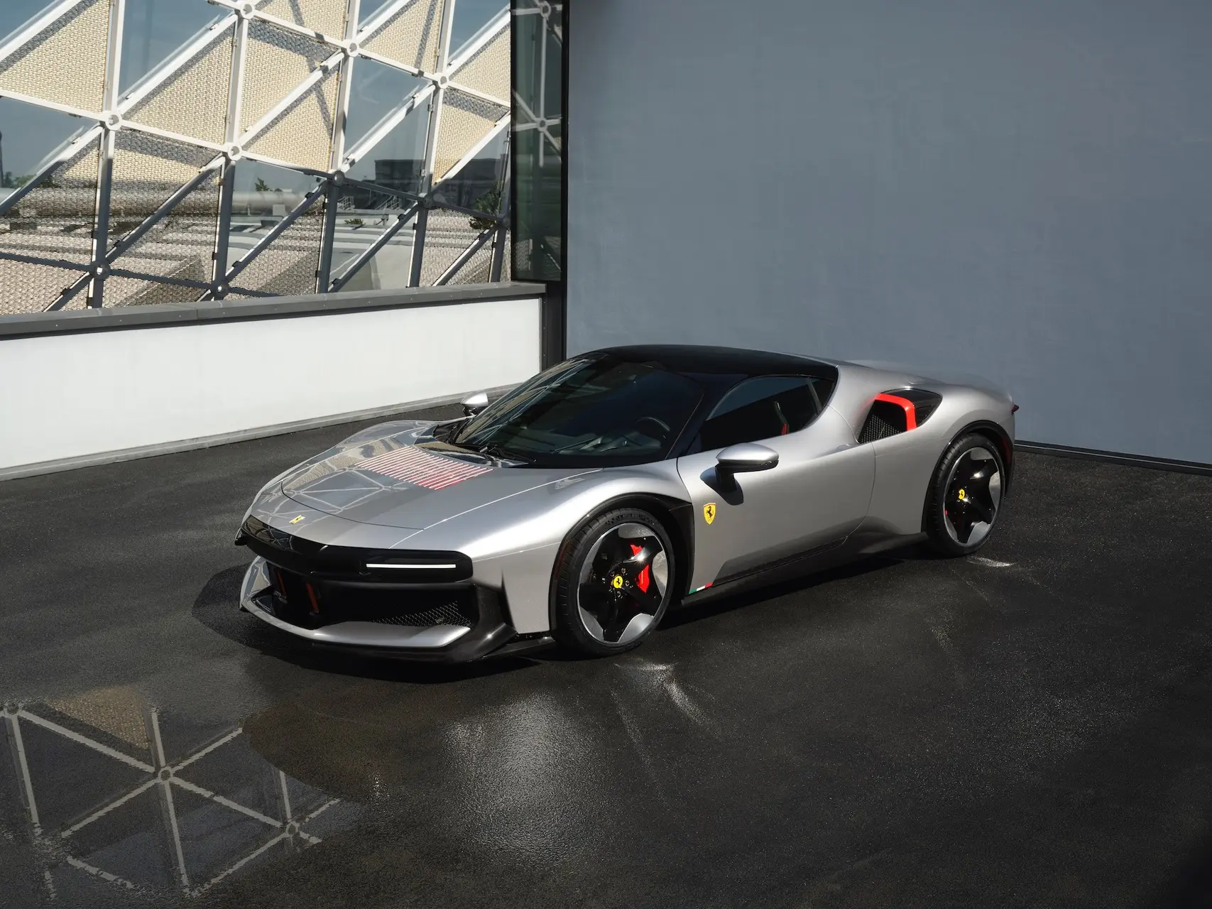 ferrari_cz261