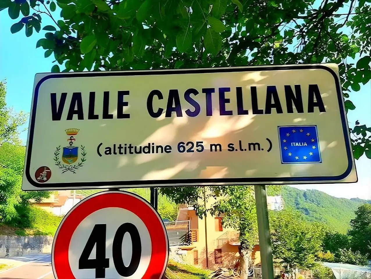 valle castellana cartello