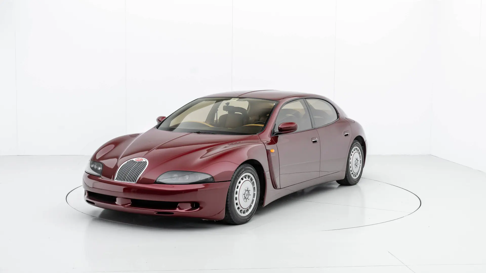 Bugatti EB112_01