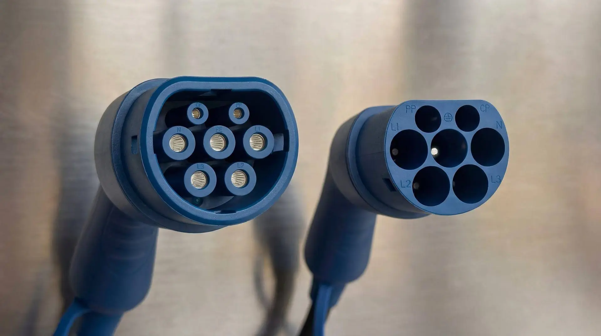 spina ricarica auto elettrica