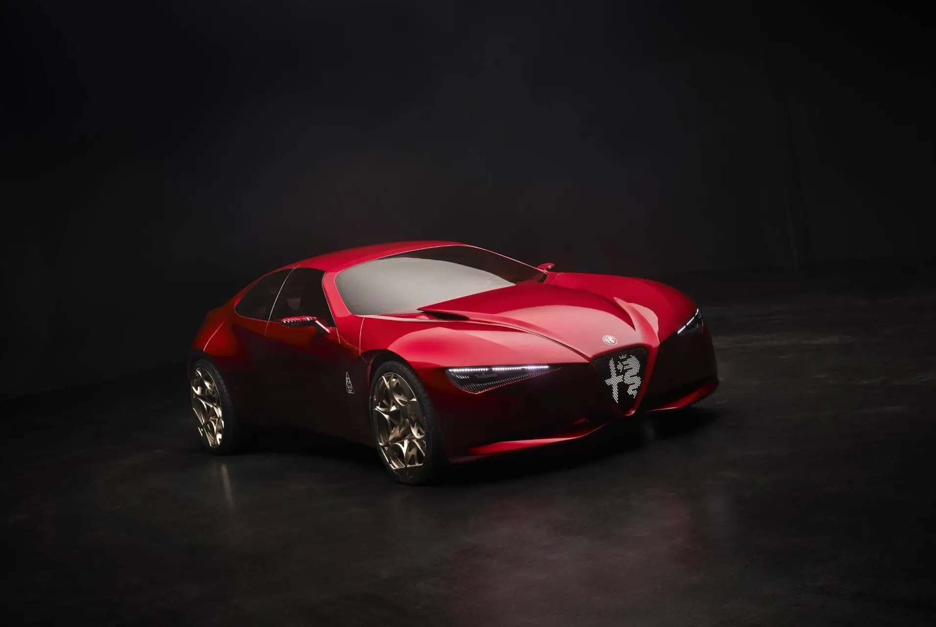 Alfa Romeo Cuorerosso tre quarti frontale