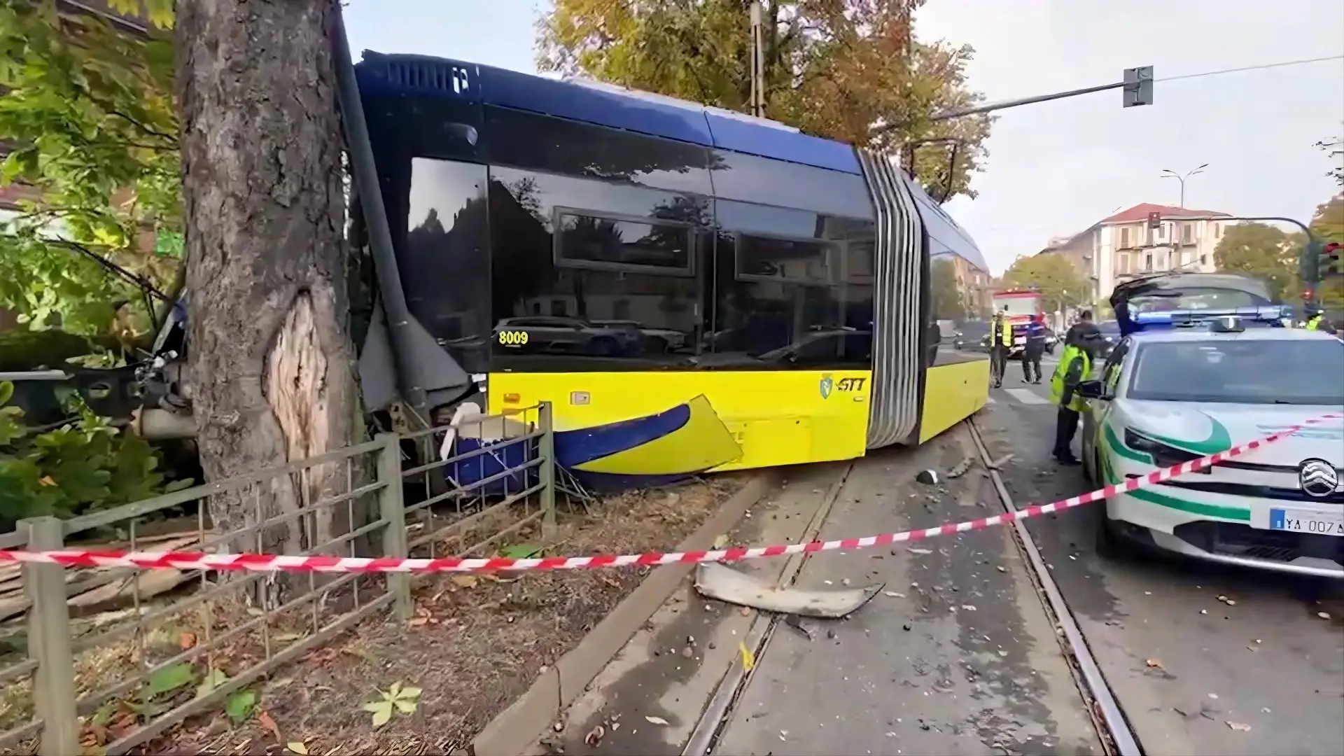 incidente tram torino