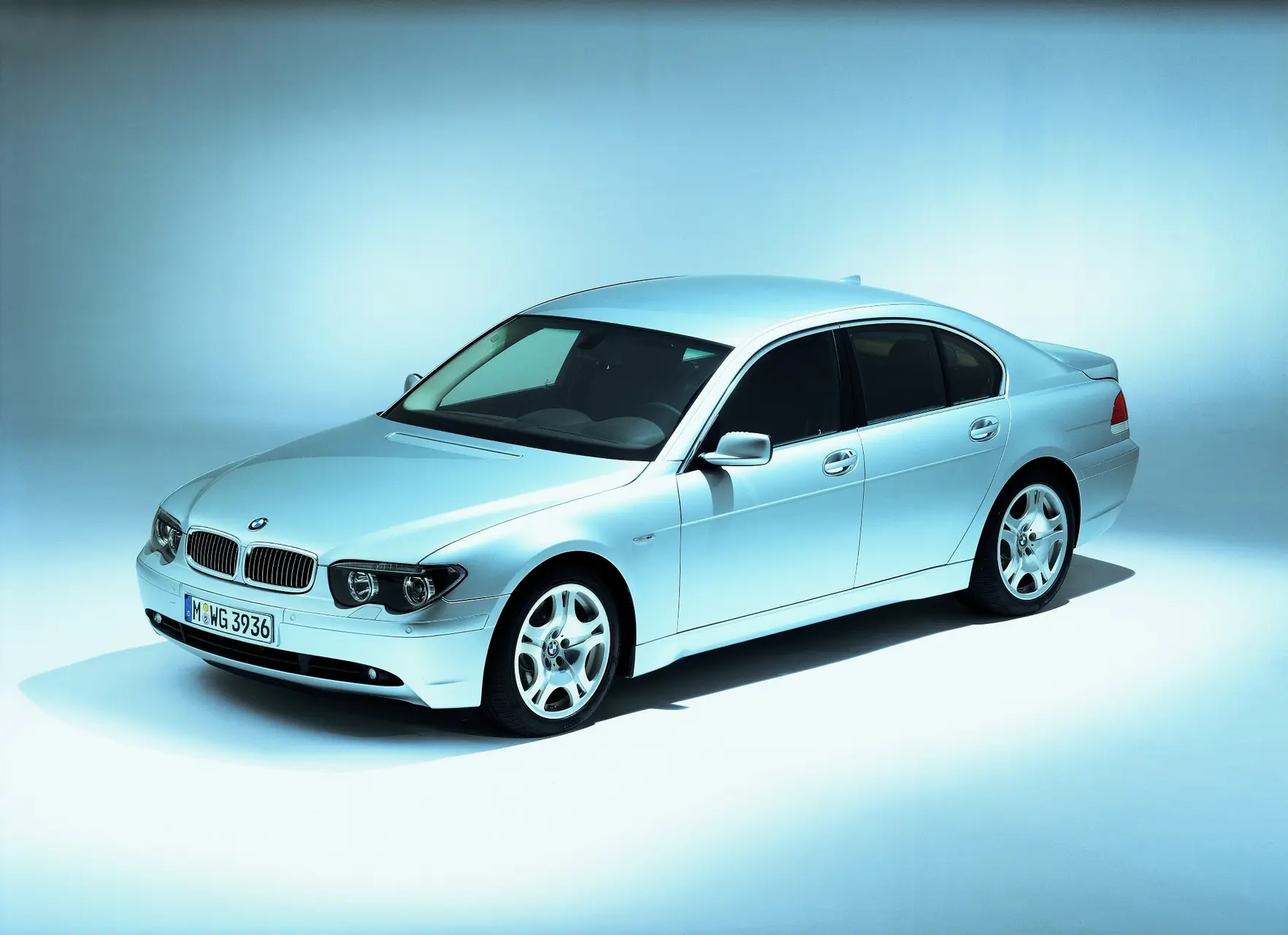 P90458349_lowRes_the-new-bmw-7-series