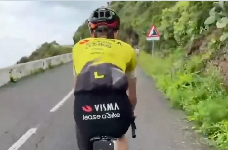 vingegaard-visma-giro-italia