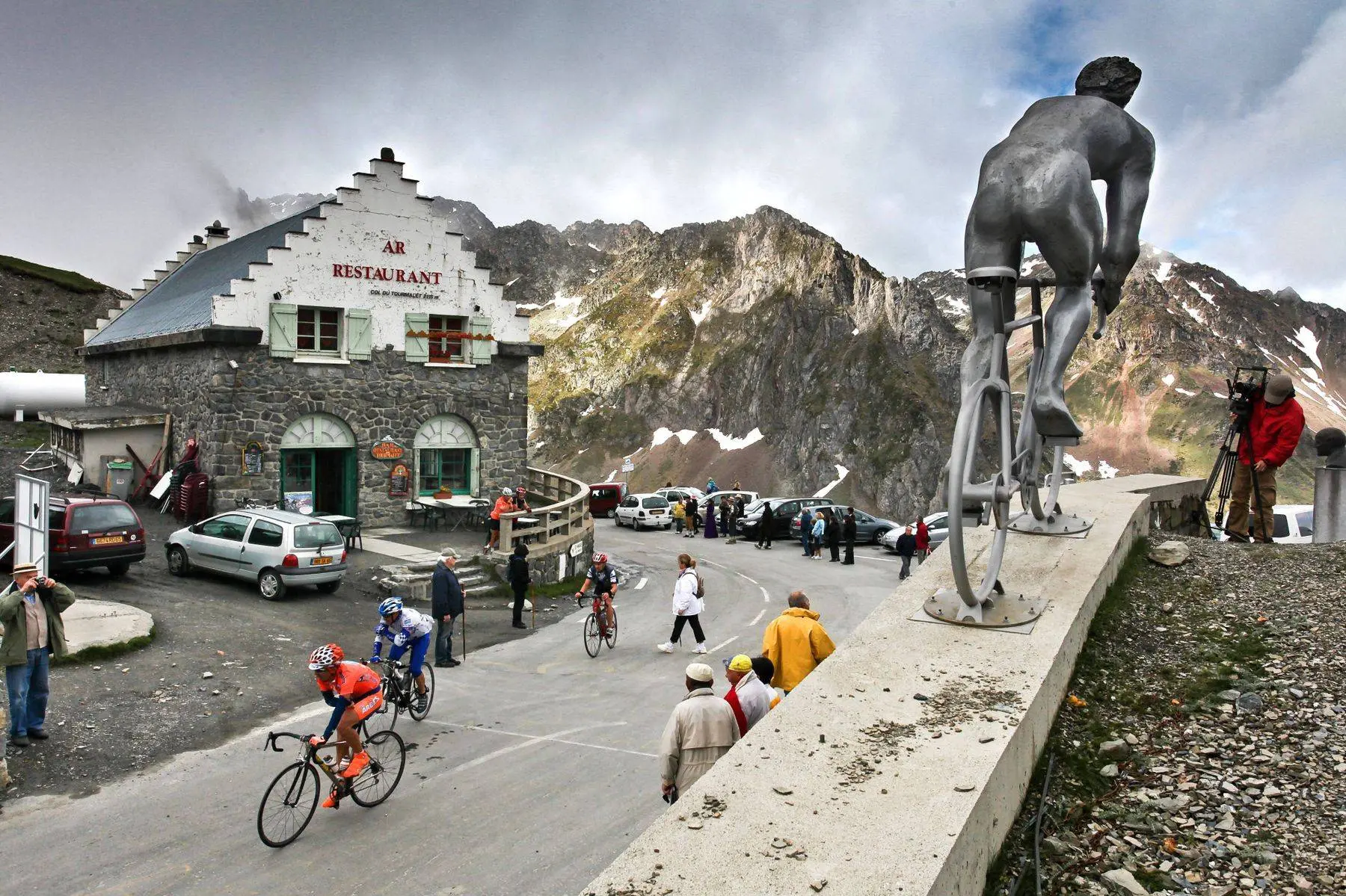 Col du Tourmalet 1910