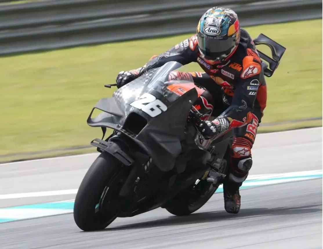2 ktm alettone
