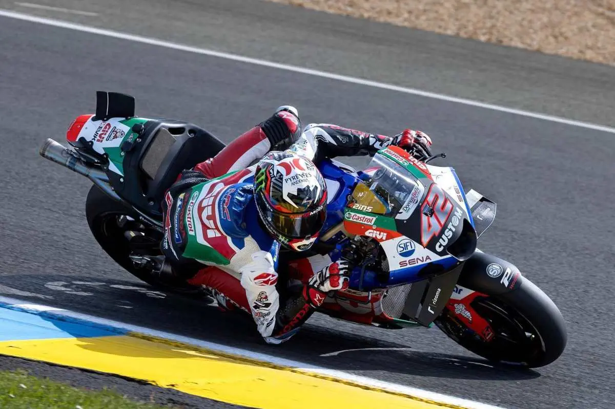 alex rins 3