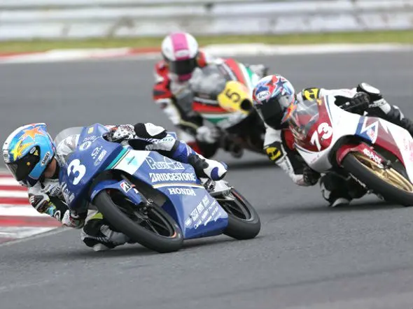 all japan gp3 2013 action