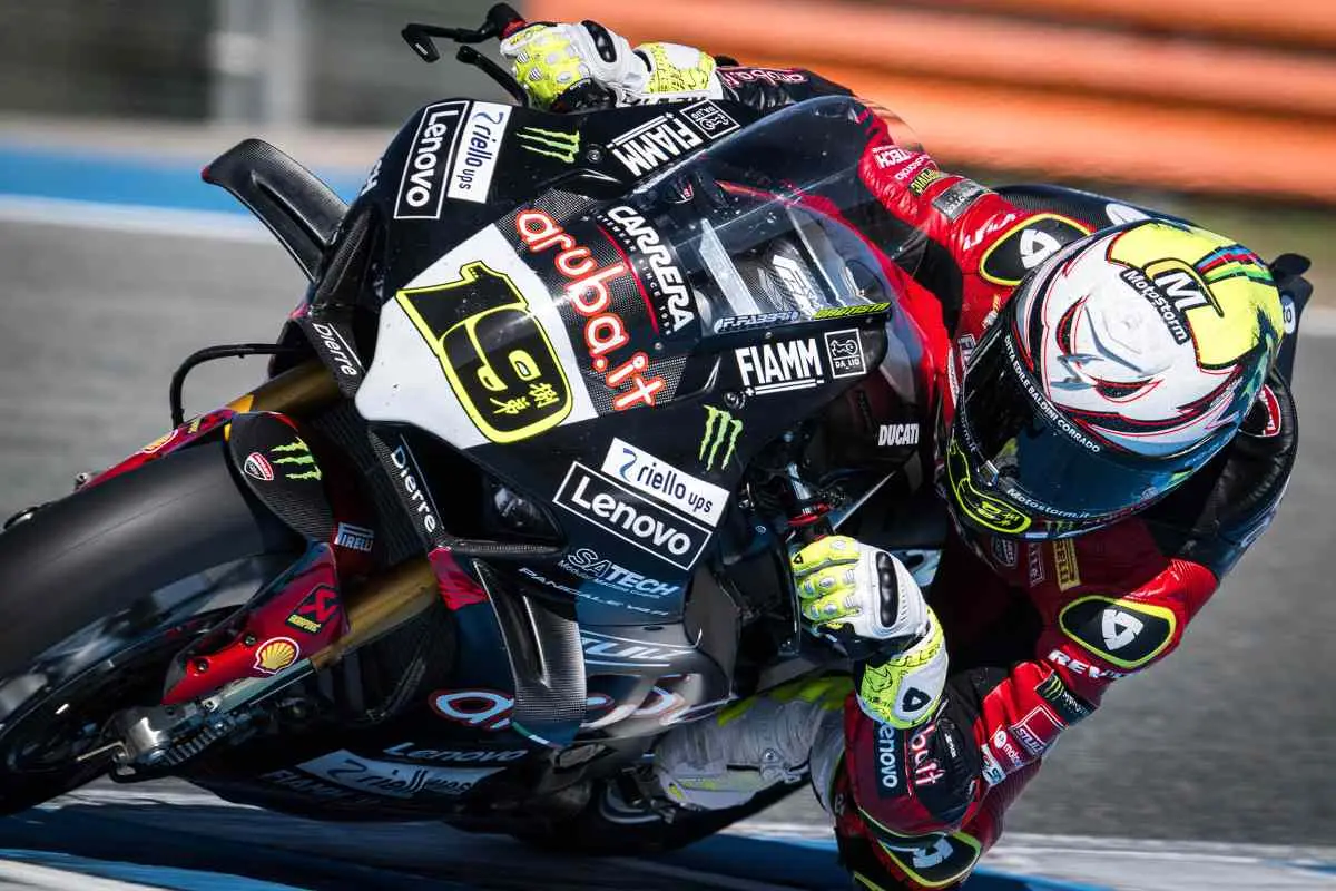 alvaro bautista 2