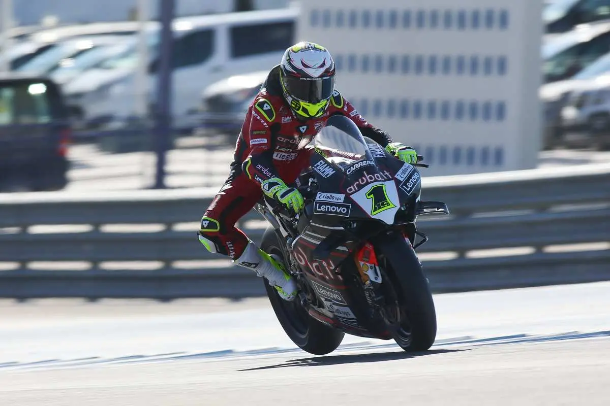 alvaro bautista 3
