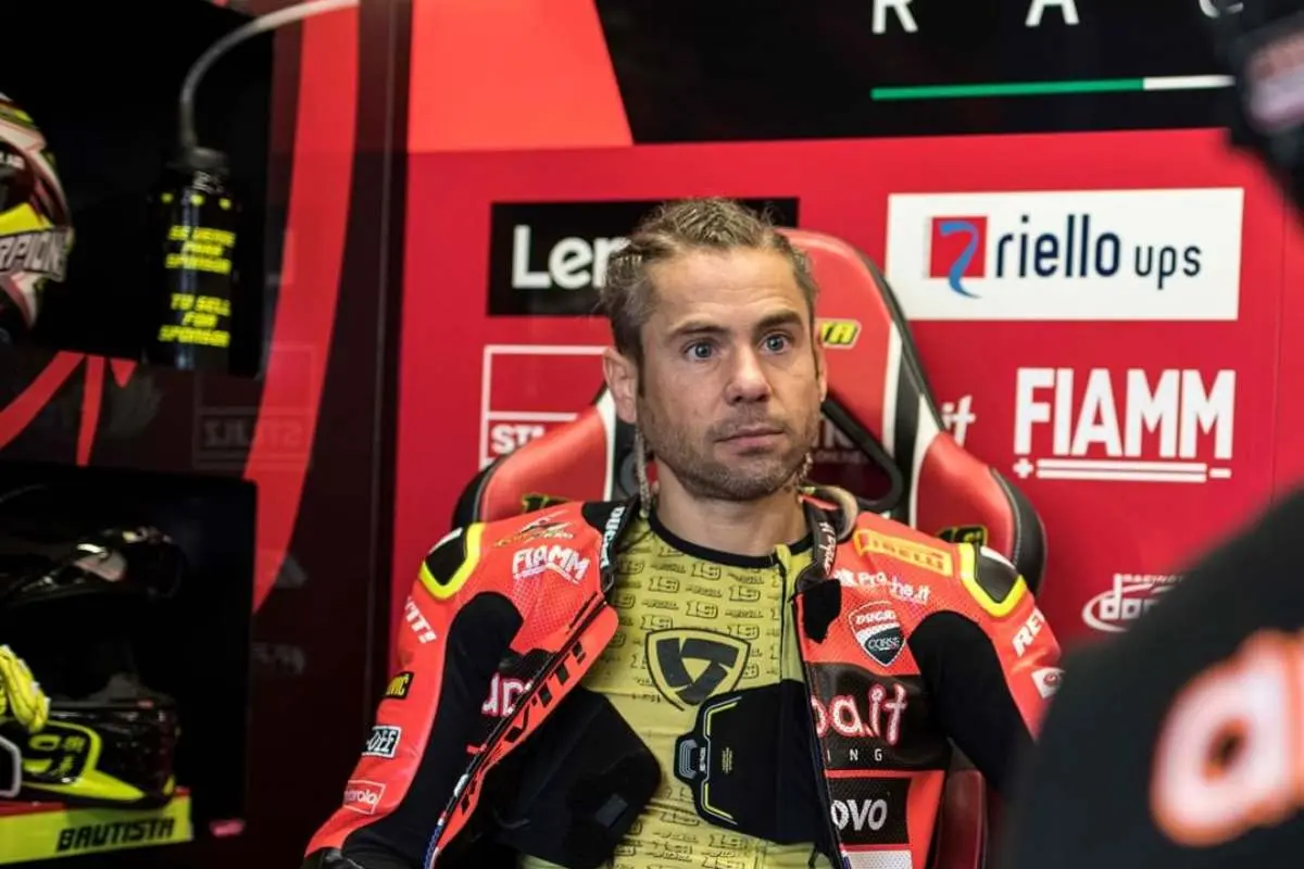 alvaro bautista 4