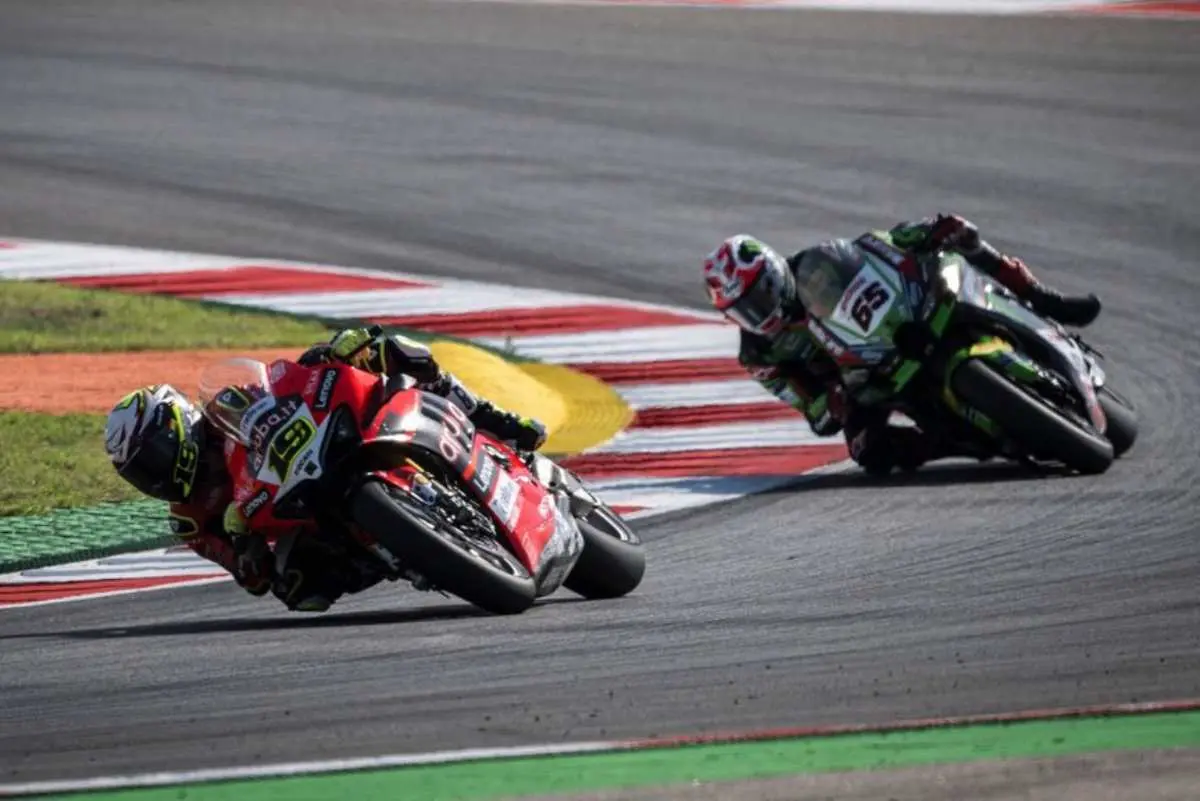 alvaro bautista e jonathan rea