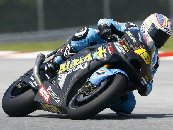 alvaro bautista rizlasuzukitest sepang