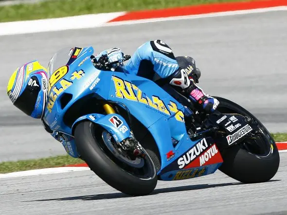 alvaro bautista test sepang 2011 day1