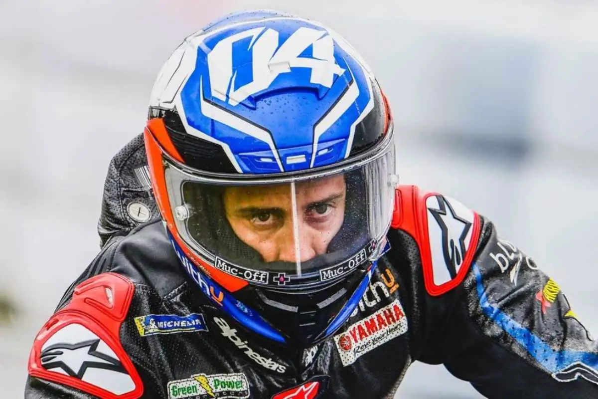 andrea dovizioso 10