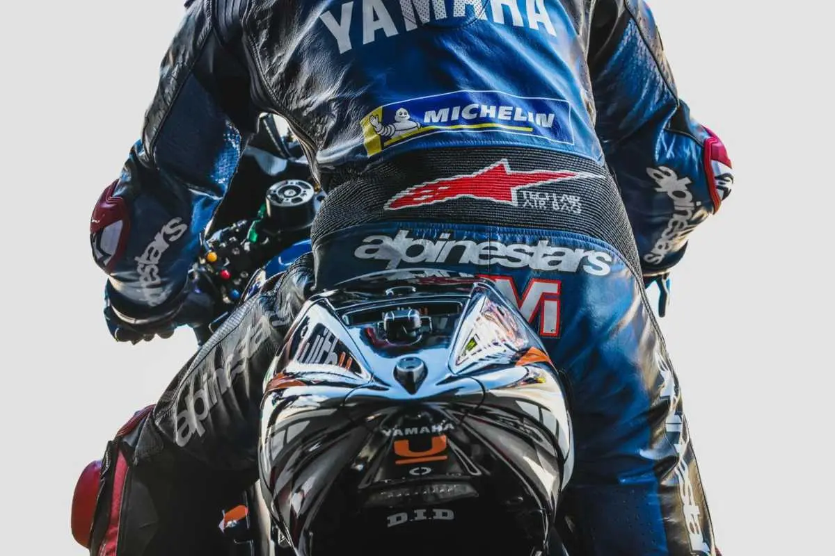 andrea dovizioso 5