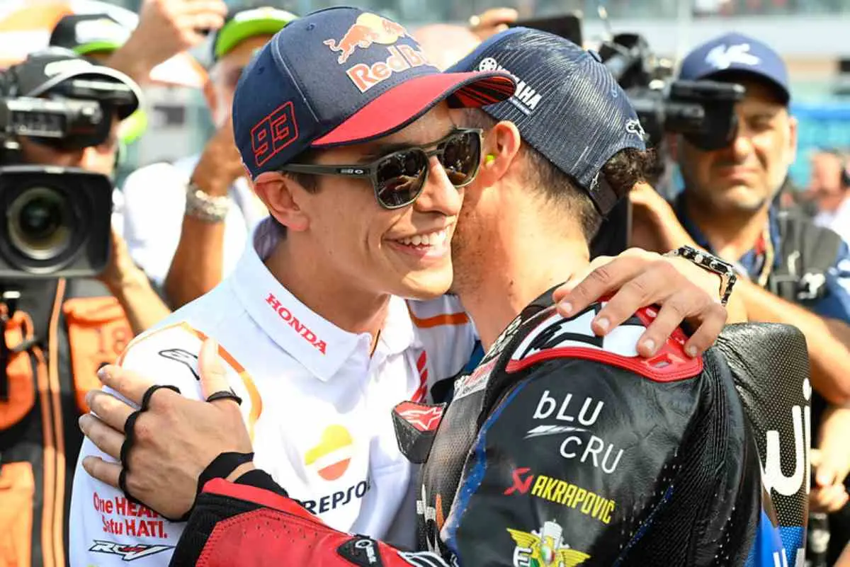 andrea dovizioso e marc marquez