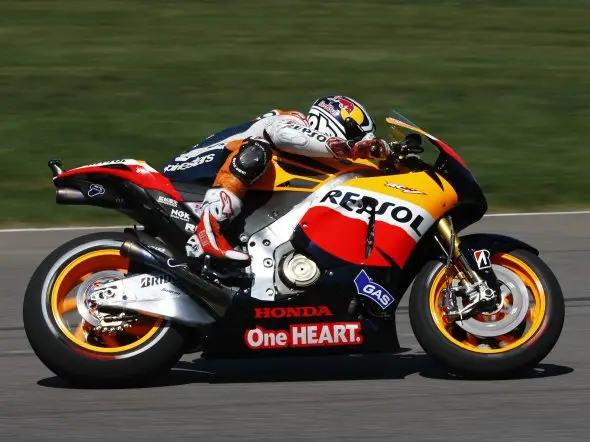 andrea dovizioso friday indianapolis 2011
